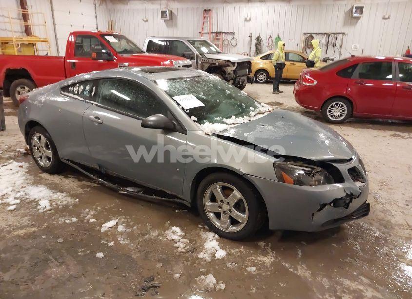 2007 Pontiac G6 GT (VIN 1G2ZH18N874229345) main photo