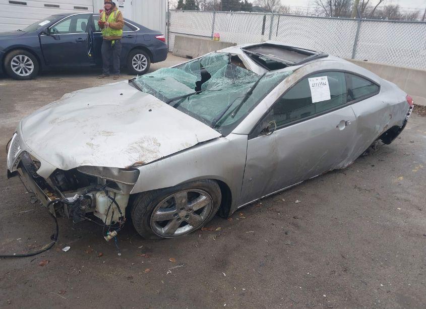 Photo 2 of 2007 Pontiac G6 GT (VIN 1G2ZH18NX74254490)