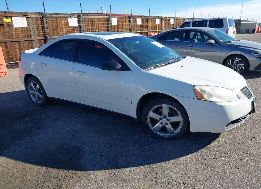 2007 Pontiac G6 GT (VIN 1G2ZH58N774253059) main photo