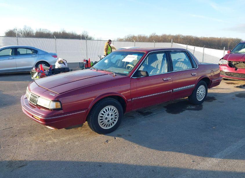 Photo 2 of 1993 Oldsmobile Cutlass CIERA S (VIN 1G3AG55N5P6446461)
