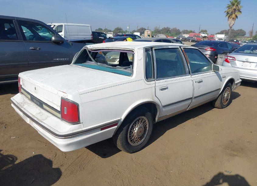 Photo 4 of 1985 Oldsmobile Cutlass CIERA BROUGHAM (VIN 1G3AM1934FD387519)