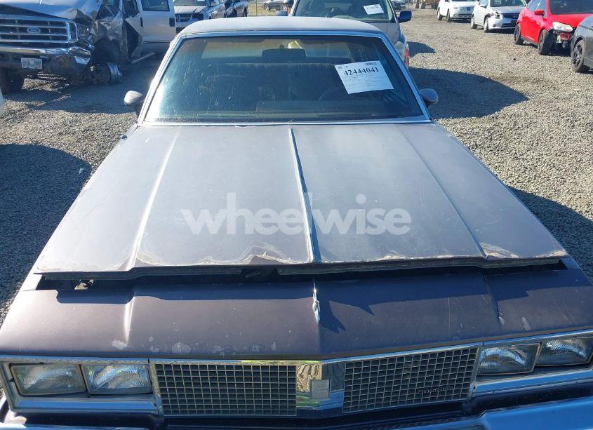Photo 6 of 1983 Oldsmobile Cutlass SUPREME (VIN 1G3AR69Y9DM542671)