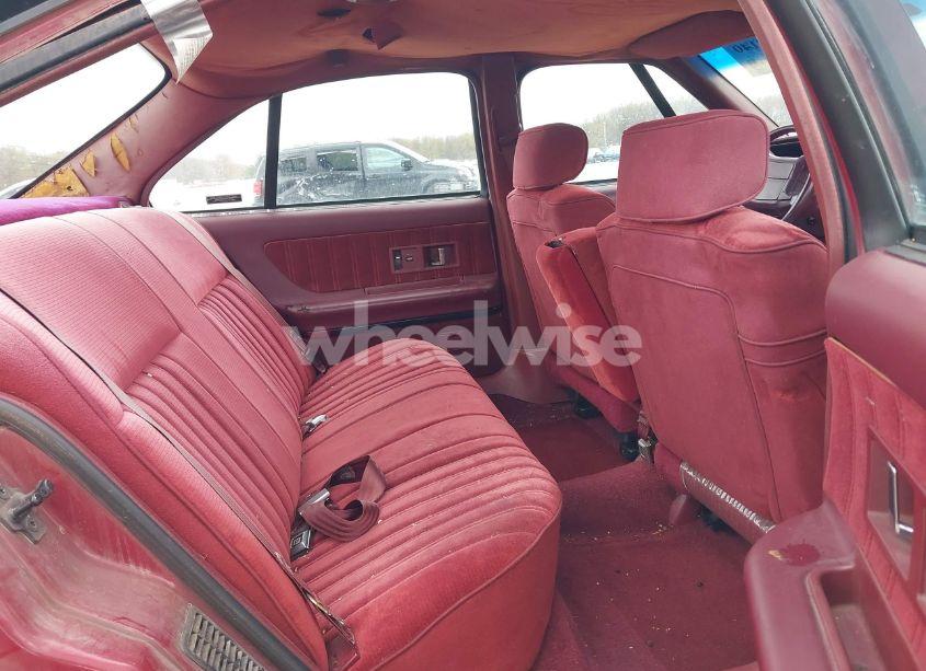 Photo 8 of 1992 Oldsmobile 88 ROYALE (VIN 1G3HN53L5NH362244)