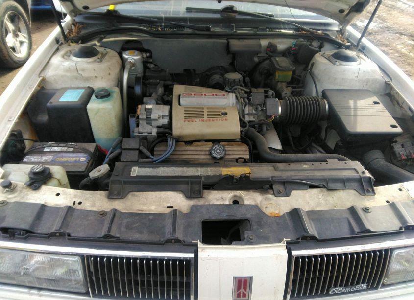 Photo 10 of 1988 Oldsmobile Delta 88 ROYALE BROUGHAM (VIN 1G3HY54C0J1803142)