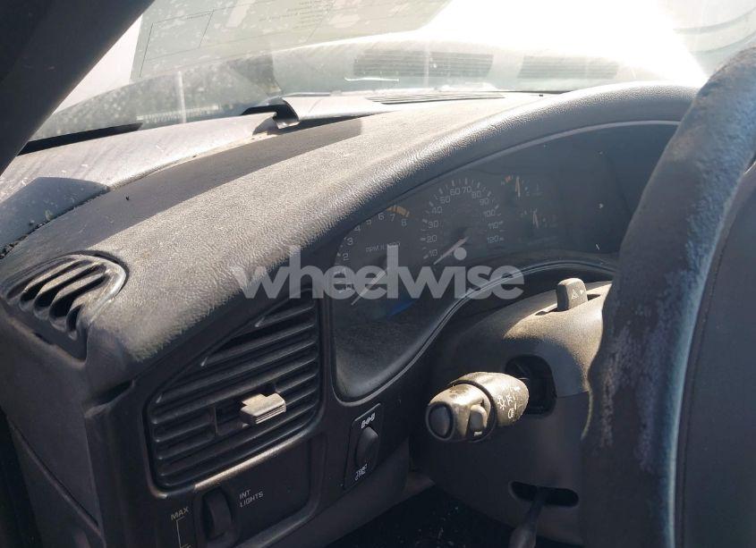 Photo 7 of 1998 Oldsmobile Achieva SL (VIN 1G3NL52M4WM319980)