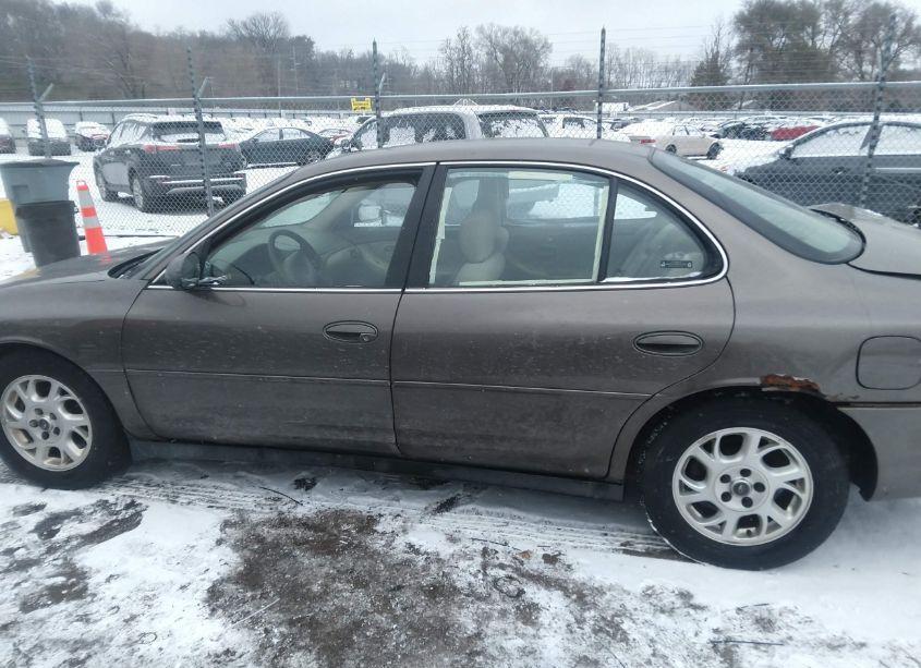 Photo 14 of 2002 Oldsmobile Intrigue GX (VIN 1G3WH52H82F245812)