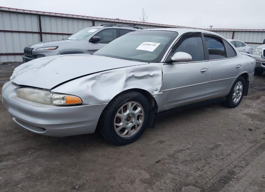 Photo 2 of 2002 Oldsmobile Intrigue GL (VIN 1G3WS52H42F145627)