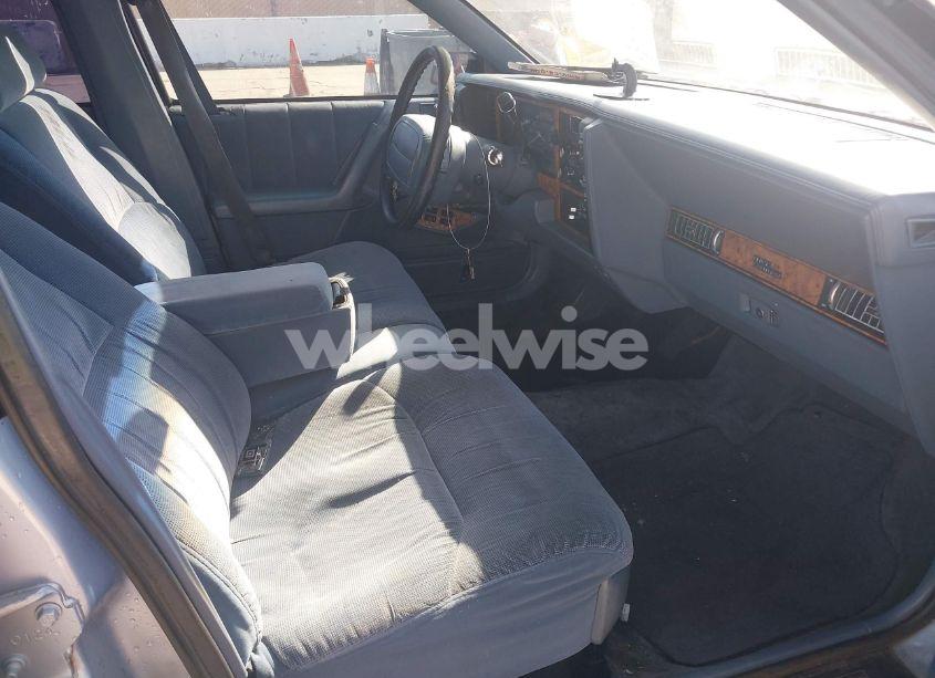 Photo 5 of 1995 Buick Century SPECIAL (VIN 1G4AG55M5S6443796)