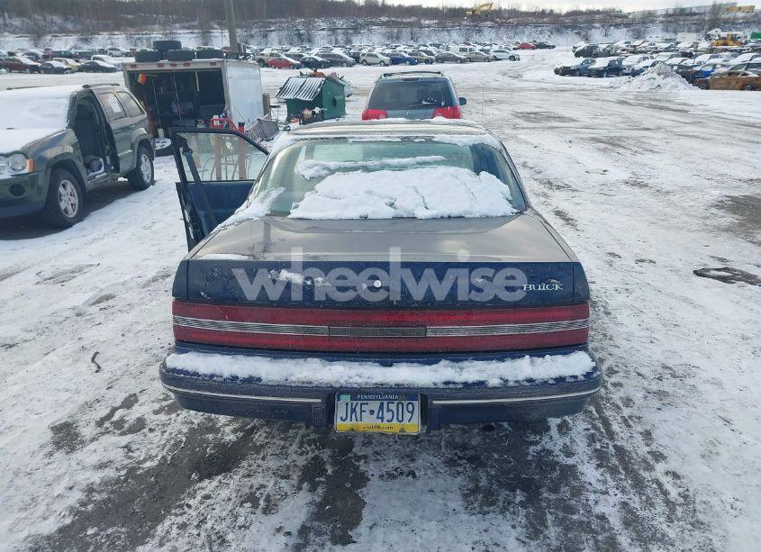 Photo 16 of 1995 Buick Century SPECIAL (VIN 1G4AG55M5S6467838)