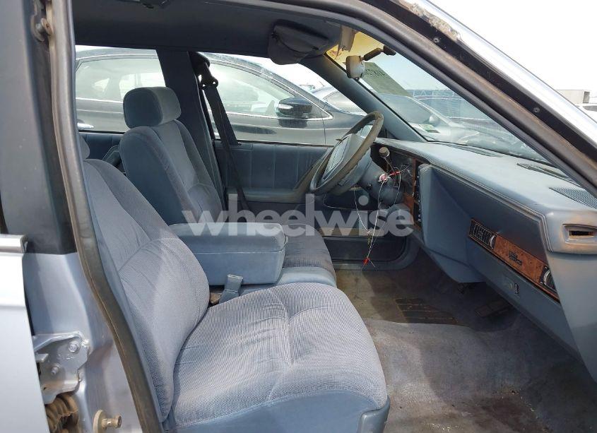 Photo 5 of 1995 Buick Century SPECIAL (VIN 1G4AG55M8S6409397)