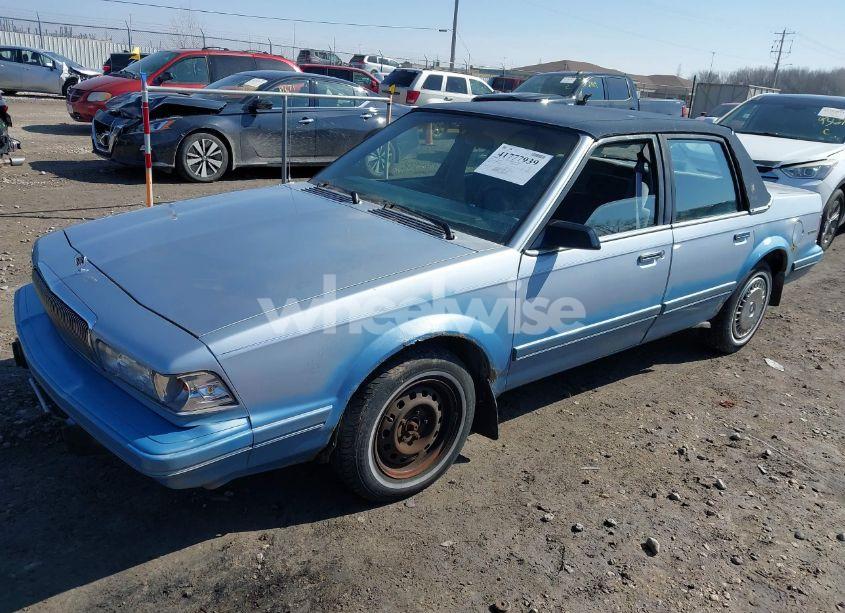 Photo 2 of 1995 Buick Century SPECIAL (VIN 1G4AG55M9S6490572)