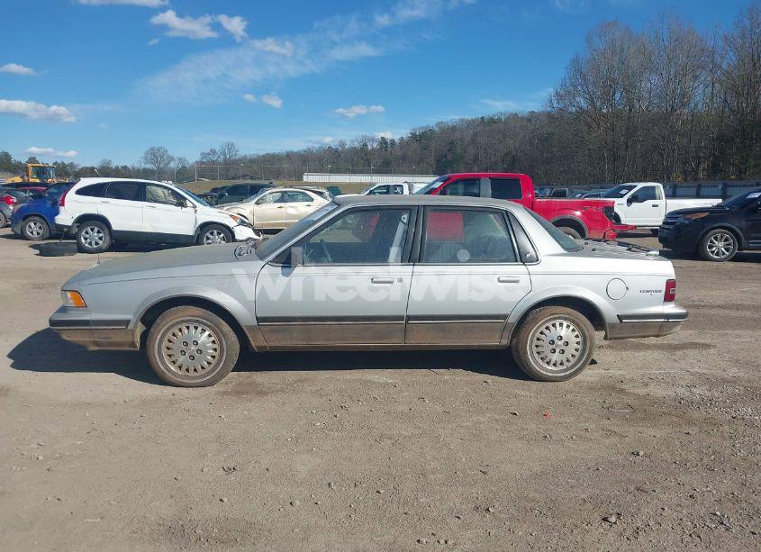 Photo 14 of 1992 Buick Century LIMITED (VIN 1G4AL54N8N6465236)