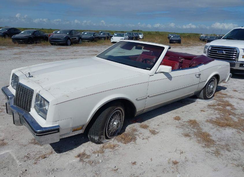 Photo 2 of 1982 Buick Riviera N/A (VIN 1G4AZ67Y1CE433516)
