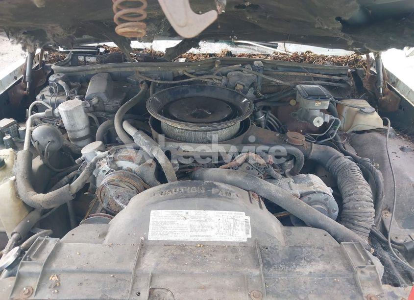 Photo 10 of 1985 Buick Lesabre CUSTOM (VIN 1G4BN69YXFX439367)