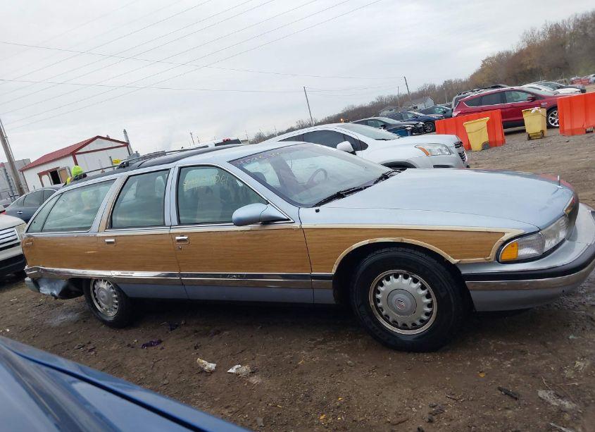 Photo 13 of 1996 Buick Roadmaster LIMITED (VIN 1G4BR82P0TR407304)