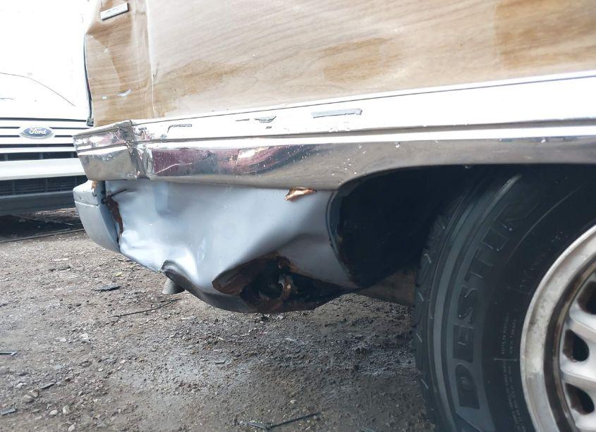 Photo 17 of 1996 Buick Roadmaster LIMITED (VIN 1G4BR82P0TR407304)