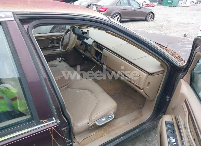 Photo 5 of 1996 Buick Roadmaster LIMITED (VIN 1G4BT52P2TR403075)