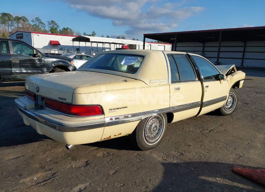 Photo 4 of 1992 Buick Roadmaster LIMITED (VIN 1G4BT5374NR463960)