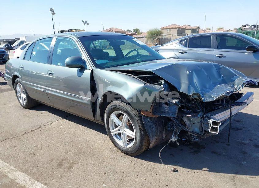 1998 Buick Park AVENUE ULTRA (VIN 1G4CU5213W4624554) main photo