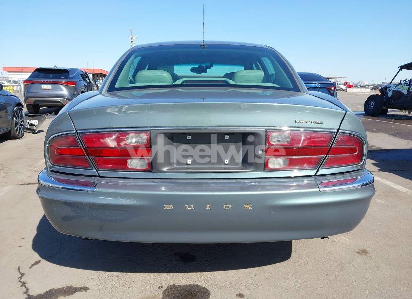 Photo 16 of 1998 Buick Park AVENUE ULTRA (VIN 1G4CU5213W4624554)