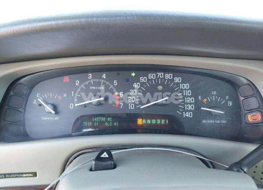 Photo 7 of 1998 Buick Park AVENUE ULTRA (VIN 1G4CU5213W4624554)