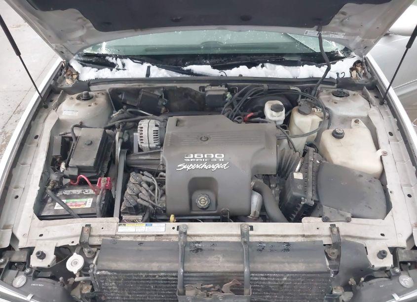 Photo 10 of 2000 Buick Park AVENUE ULTRA (VIN 1G4CU5216Y4124925)