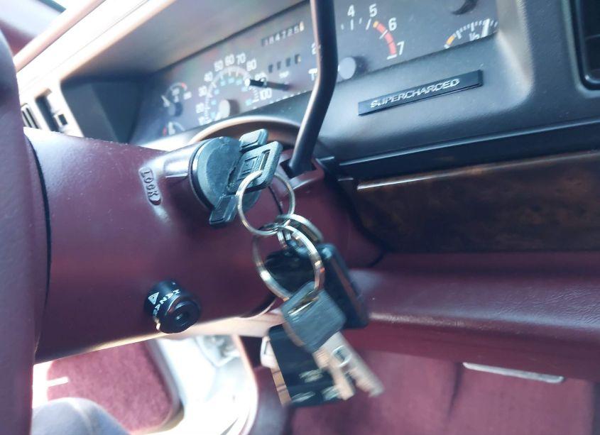 Photo 11 of 1994 Buick Park AVENUE ULTRA (VIN 1G4CU5217RH603901)