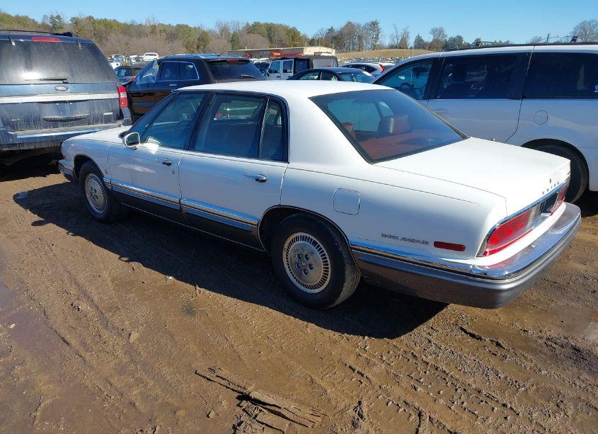 Photo 3 of 1994 Buick Park AVENUE ULTRA (VIN 1G4CU5217RH603901)