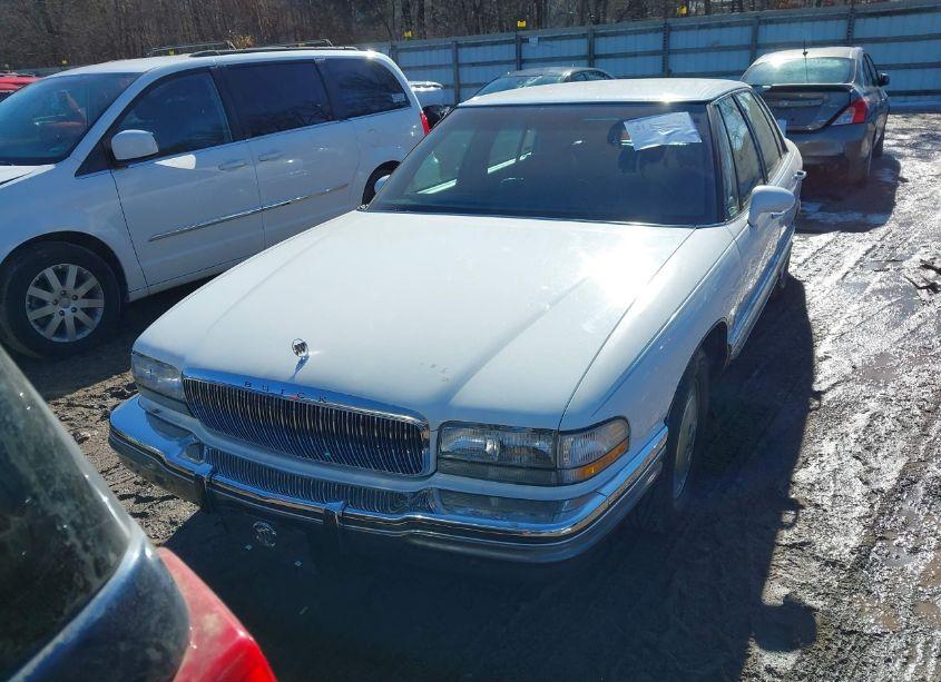 Photo 6 of 1994 Buick Park AVENUE ULTRA (VIN 1G4CU5217RH603901)