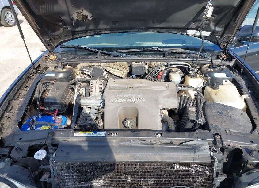 Photo 10 of 2000 Buick Park AVENUE ULTRA (VIN 1G4CU5219Y4112705)