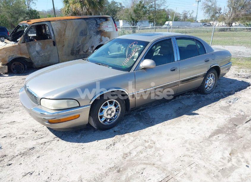 Photo 2 of 2000 Buick Park AVENUE ULTRA (VIN 1G4CU5219Y4205854)