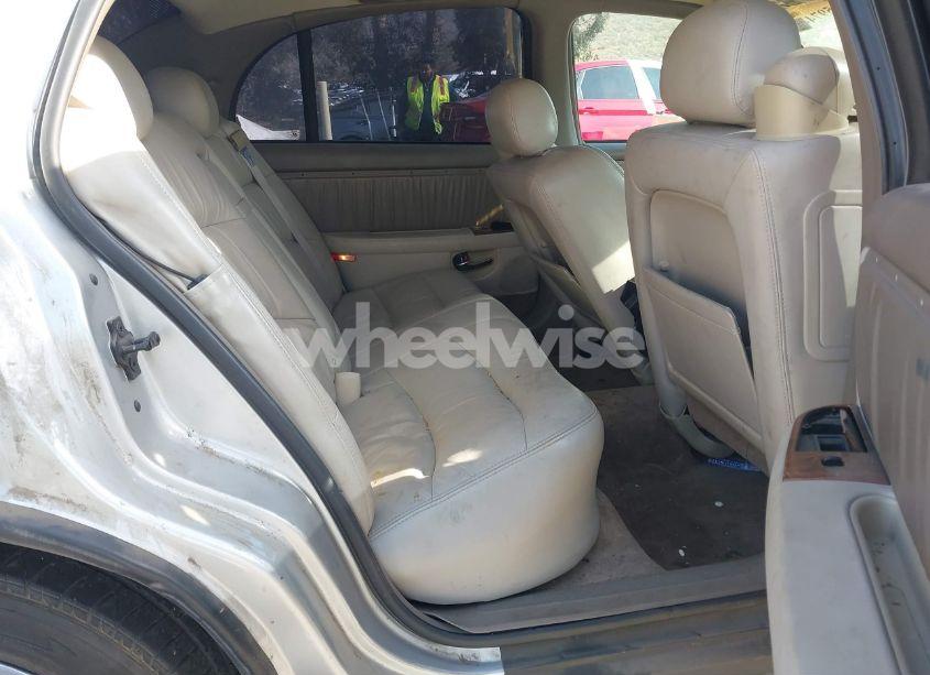 Photo 8 of 2003 Buick Park AVENUE ULTRA (VIN 1G4CU541634168963)