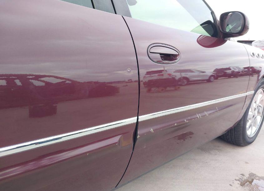 Photo 18 of 2003 Buick Park AVENUE ULTRA (VIN 1G4CU541734143070)