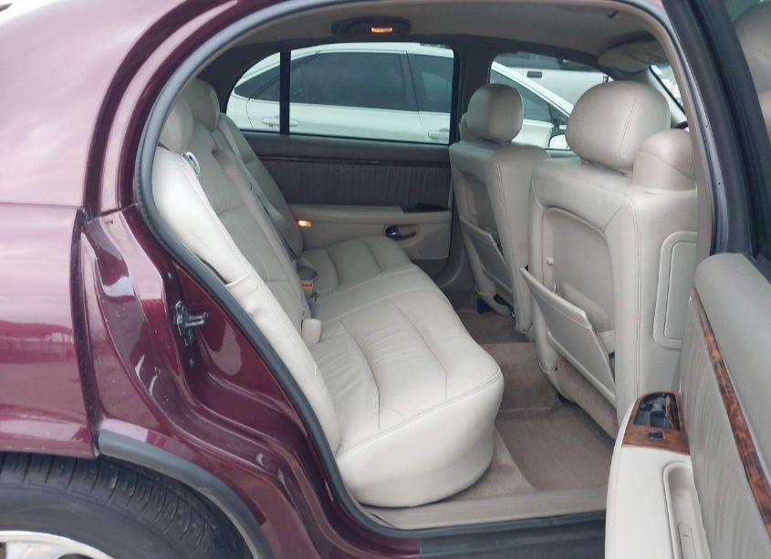 Photo 8 of 2003 Buick Park AVENUE ULTRA (VIN 1G4CU541734143070)