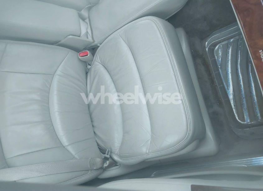 Photo 5 of 2003 Buick Park AVENUE ULTRA (VIN 1G4CU541834126519)