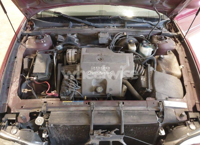 Photo 10 of 2002 Buick Park AVENUE ULTRA (VIN 1G4CU541X24216222)