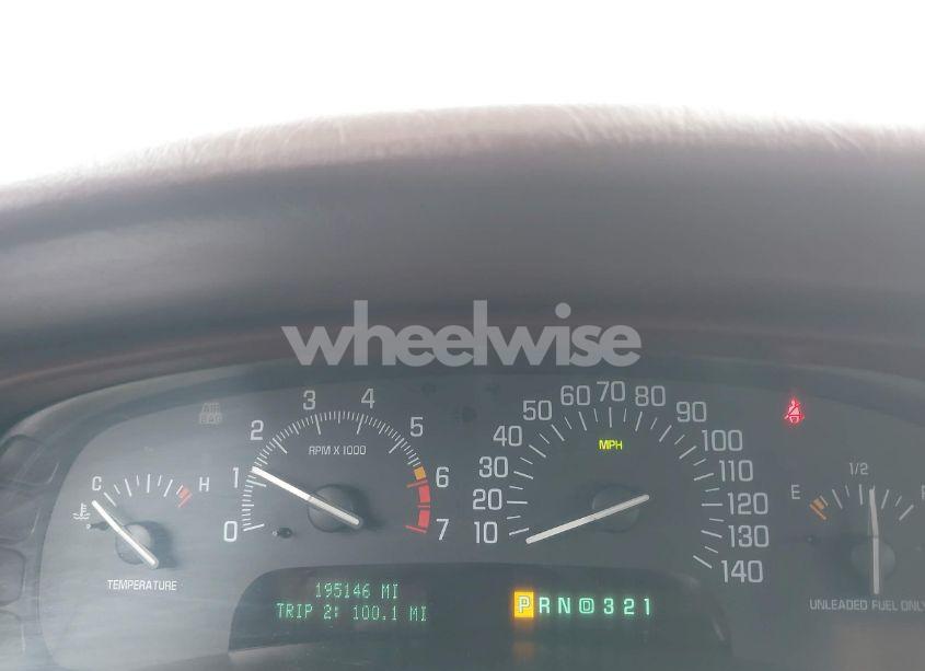 Photo 7 of 1999 Buick Park AVENUE (VIN 1G4CW52K1X4627957)