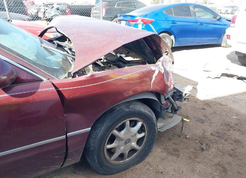 Photo 6 of 2000 Buick Park AVENUE (VIN 1G4CW52K2Y4221493)