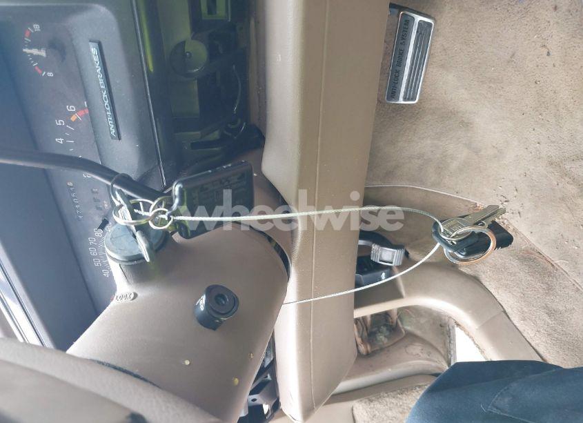 Photo 11 of 1995 Buick Park AVENUE (VIN 1G4CW52K3SH618663)