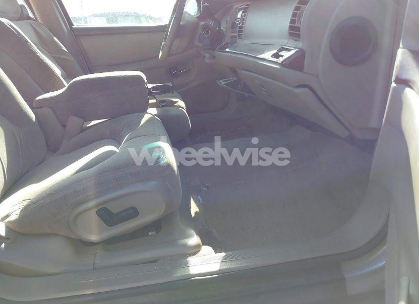 Photo 5 of 1998 Buick Park AVENUE (VIN 1G4CW52K3W4625691)