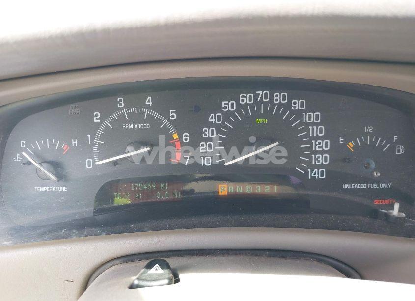 Photo 7 of 2000 Buick Park AVENUE (VIN 1G4CW52K5Y4117550)