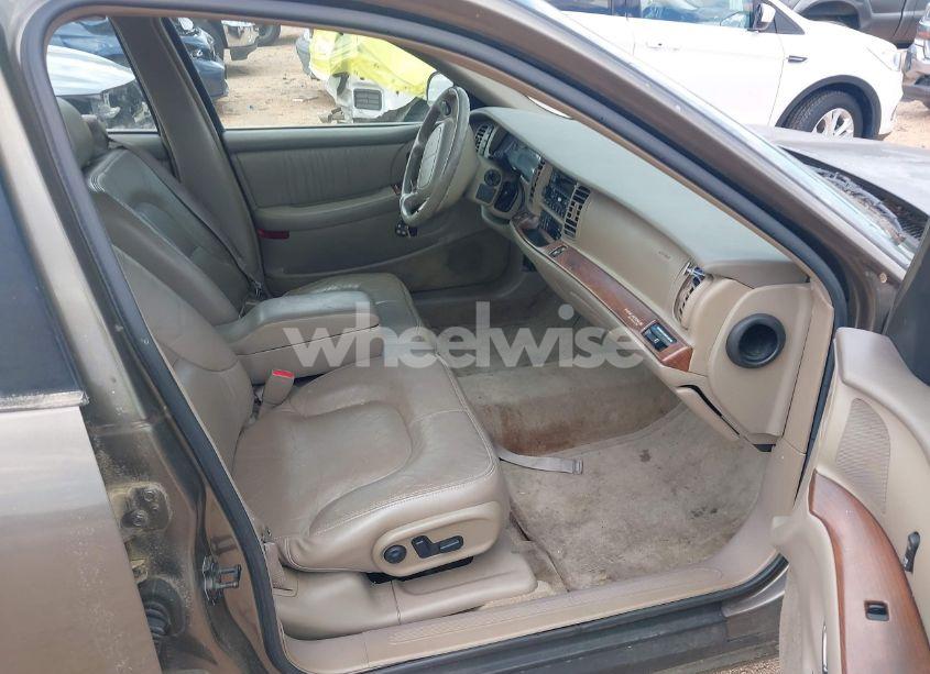 Photo 5 of 2000 Buick Park AVENUE (VIN 1G4CW52K6Y4201182)