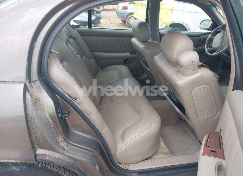 Photo 8 of 2000 Buick Park AVENUE (VIN 1G4CW52K6Y4201182)