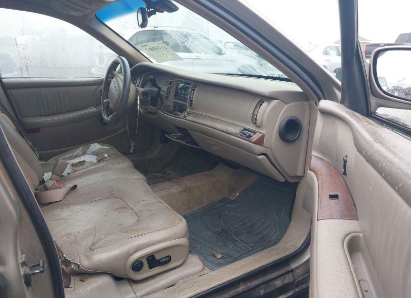 Photo 5 of 2000 Buick Park AVENUE (VIN 1G4CW52K7Y4145530)