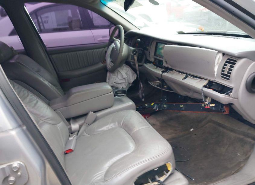 Photo 5 of 1998 Buick Park AVENUE (VIN 1G4CW52K9W4633889)