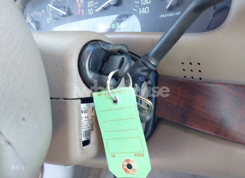 Photo 11 of 1999 Buick Park AVENUE (VIN 1G4CW52KXX4639721)