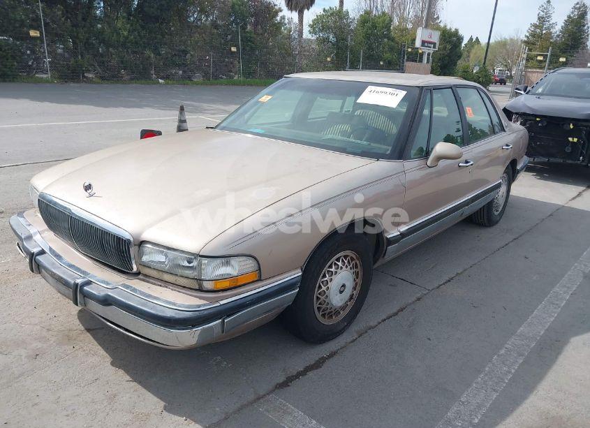Photo 2 of 1994 Buick Park AVENUE (VIN 1G4CW52L6RH613489)