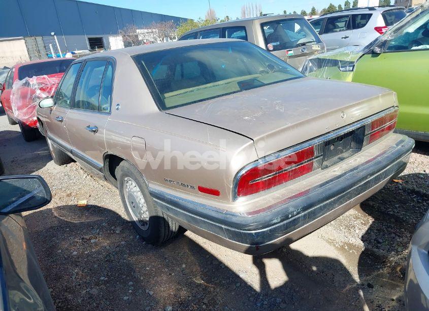 Photo 3 of 1994 Buick Park AVENUE (VIN 1G4CW52L6RH613489)