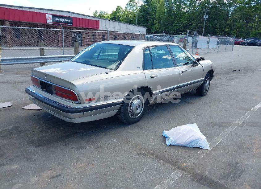 Photo 4 of 1993 Buick Park AVENUE (VIN 1G4CW53L0P1611080)