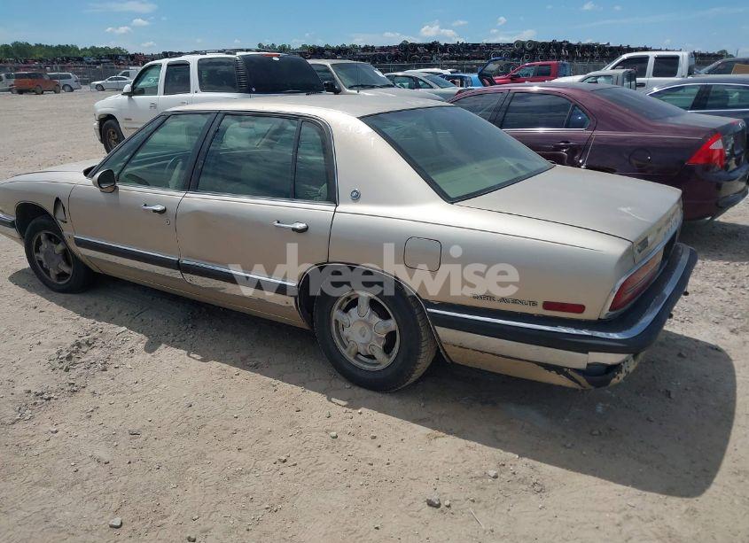 Photo 3 of 1993 Buick Park AVENUE (VIN 1G4CW53L2P1605894)